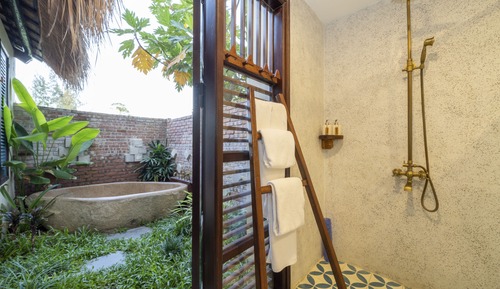Grand Deluxe Double, External Bathroom
