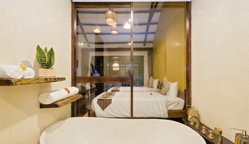 Deluxe Double or Twin Room, Lake View