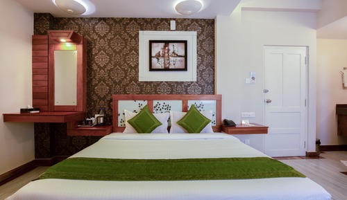 Deluxe Room, 1 Queen Bed, Non Smoking