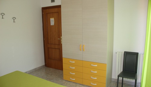 Triple Room, Private Bathroom (Rossa)