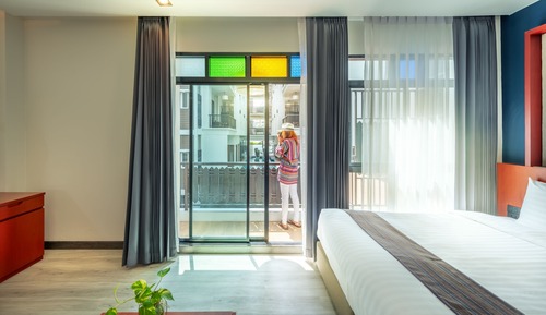 Superior Garden View King Bed