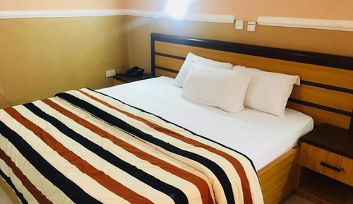 Royal Room