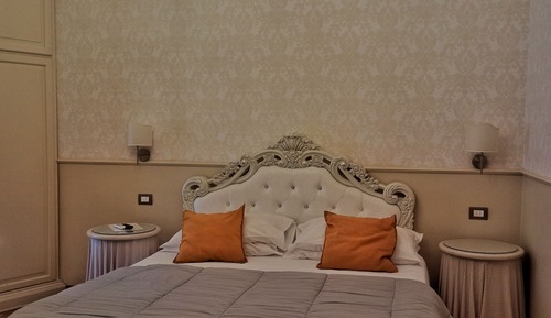 Comfort Suite, Terrace, Garden View