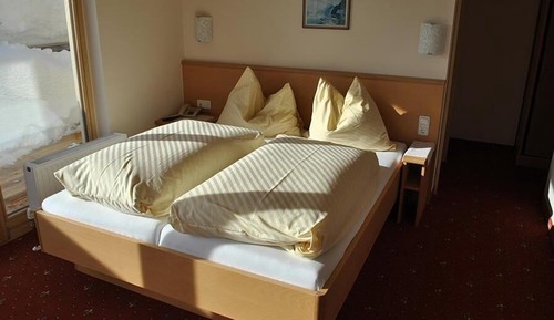 Double Room, Balcony