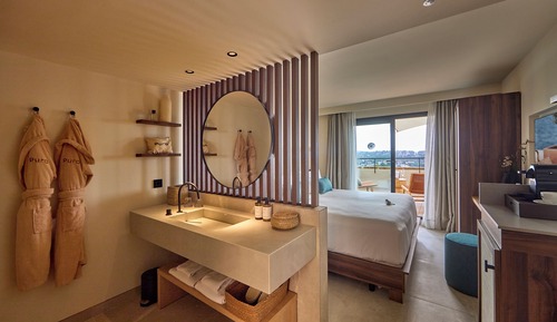 Deluxe Double Room (Mandala)