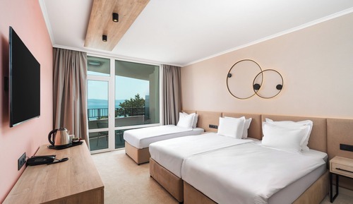Deluxe Triple Room, Sea View