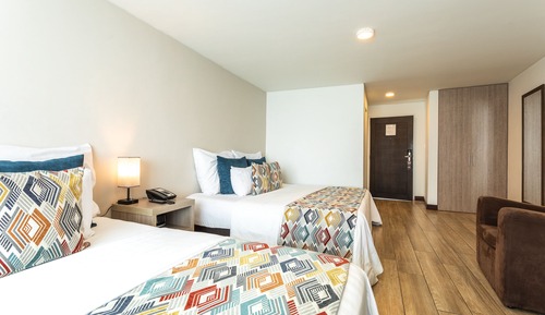 Standard Twin Room
