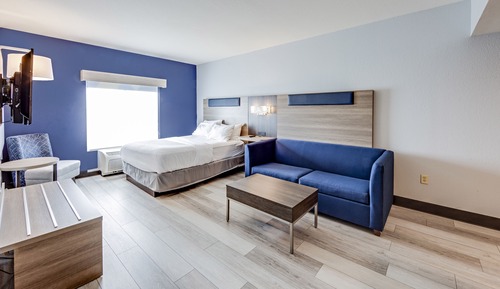 Suite, 1 Bedroom, Accessible (Communications Accessible)