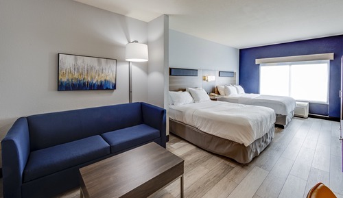Suite, 2 Queen Beds, Accessible (Communications Accessible)