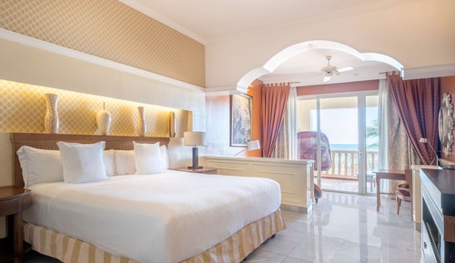 Suite, Oceanfront (Butler Suite)