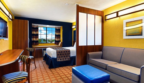 Suite, 1 King Bed with Sofa bed, Accessible, Non Smoking (Roll-In Shower, Mobility)