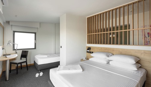Deluxe Loft