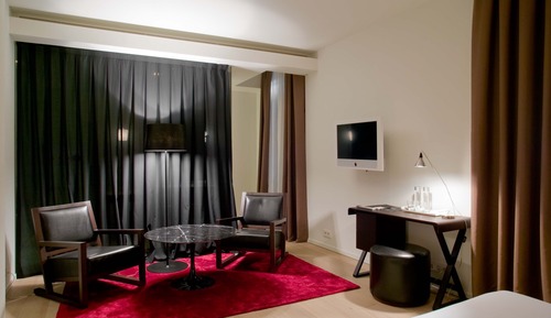 Junior Double or Twin Room