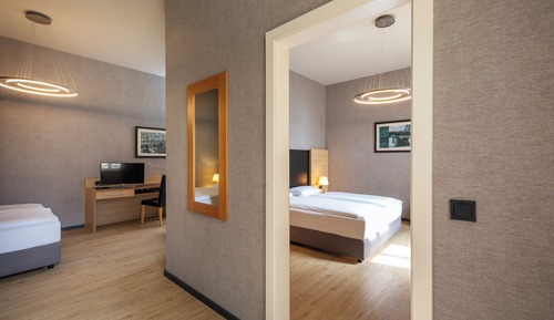 Single Room, Valley View