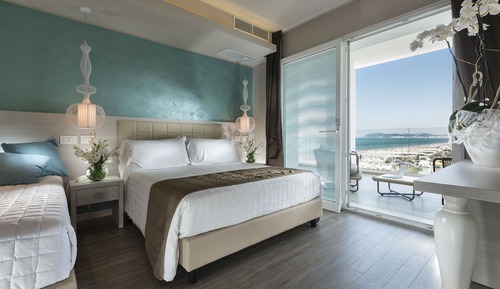 Luxury Suite (Luna)