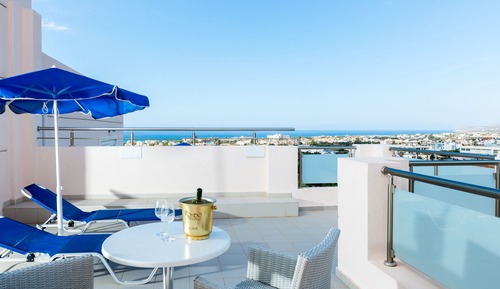 Executive Suite, 1 King Bed, Sea View (Matheo)