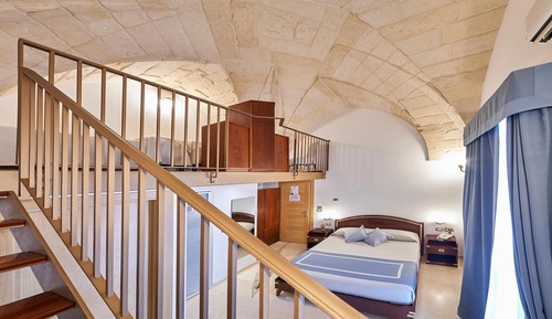 Classic Quadruple Room