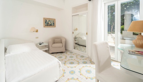 Single Room