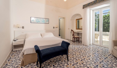 Double Room, 1 Double or 2 Twin Beds, Garden View