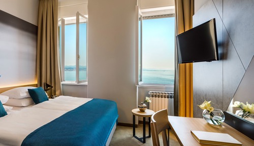 Standard Twin Room, Sea View