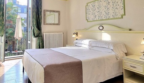 Royal Double Room, Garden View