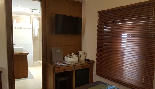 Economy Double or Twin Room, Private Bathroom (Oriental Plus)