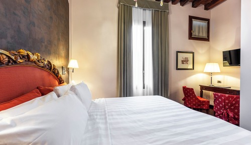 Standard Double or Twin Room