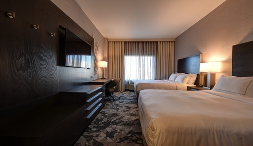 Room, 2 Queen Beds, Accessible, Bathtub (Mobility)