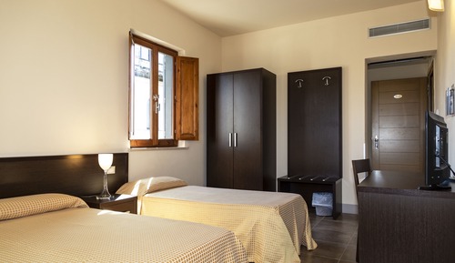 Family Room, Private Bathroom, Garden View
