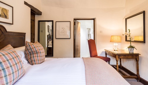 Classic Double Room