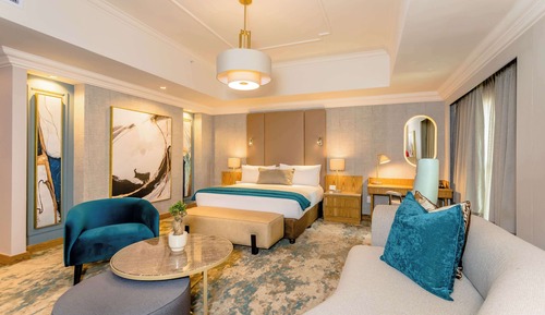 Standard King Suite