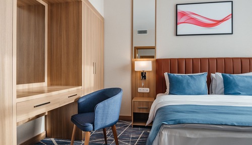 Suite, 1 King Bed, Non Smoking