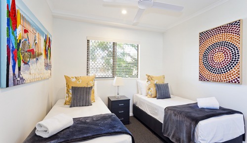2-Bedroom Apartment Palm View