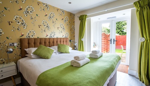 Premium Double Room, Ensuite, Garden View