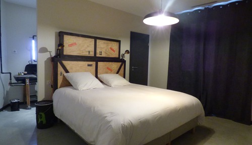Double Room (Industrielle)
