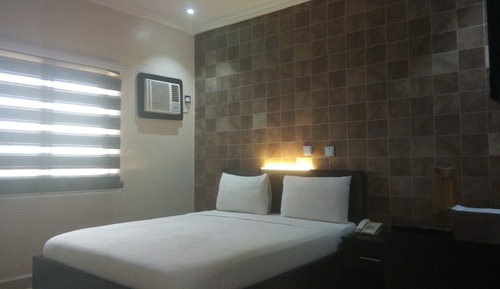 Royal Room