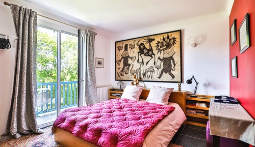 Double Room (Rouge)