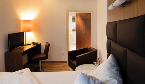 Economy Double Room