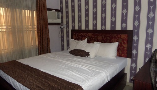 Deluxe Room, 1 Queen Bed, Non Smoking