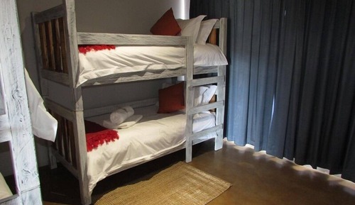 Family Apartment (8 Guest)