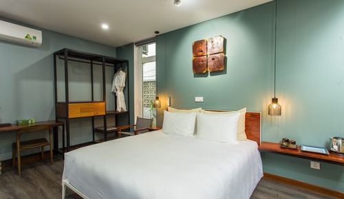Signature Villa, 2 Bedrooms, Kitchen, Pool View