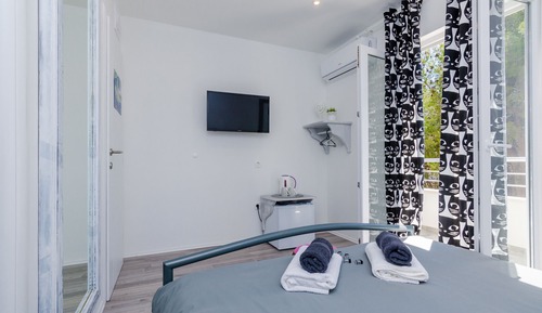 Double Room, Balcony, Sea View (3)