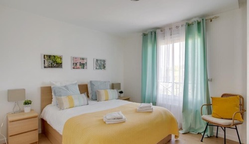 Deluxe Apartment, 1 King Bed with Sofa bed, Non Smoking