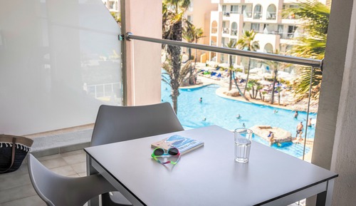 Apartment, 1 Bedroom, Pool View (2 Adults + 1 child)