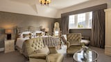 Grand Room, 1 King Bed, Garden View