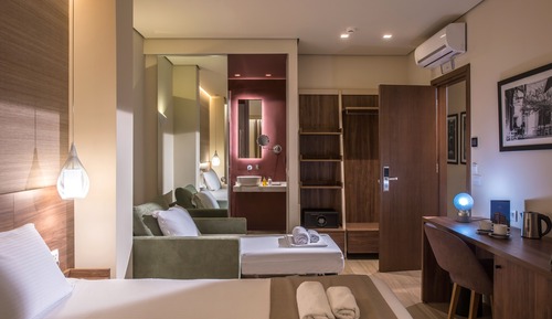 Triple Room, City View