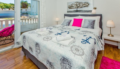 Apartment (1)