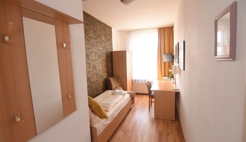 Standard Single Room