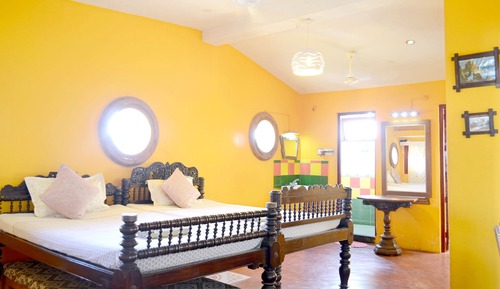Superior Deluxe Room (AC)