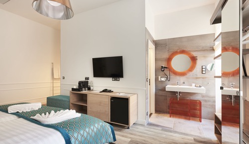Superior Room, 1 King Bed, Non Smoking